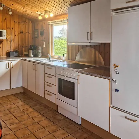 Three Bedroom In Casa de Férias
