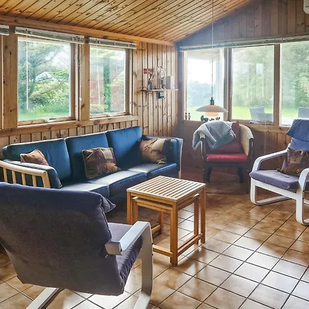 Casa de Férias Three Bedroom In